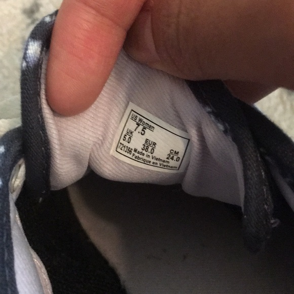 Perfect condition vans - Picture 5 of 5